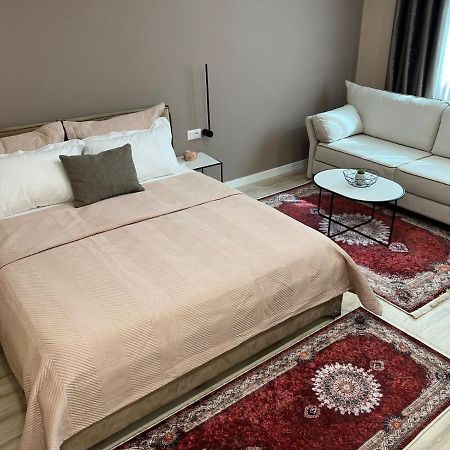 Smart Home , Lovely Apartment In Tiranë Eksteriør bilde