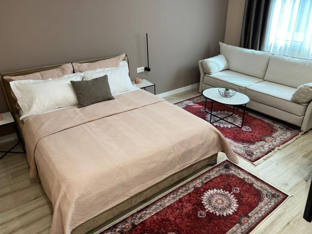 Smart Home , Lovely Apartment In Tiranë Eksteriør bilde