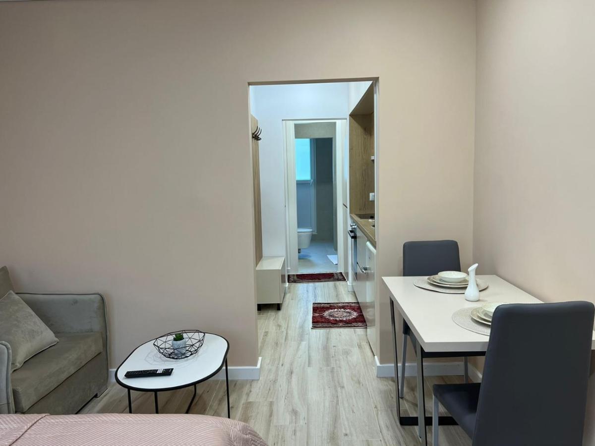 Smart Home , Lovely Apartment In Tiranë Eksteriør bilde
